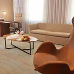 Ξενοδοχείο Bricks