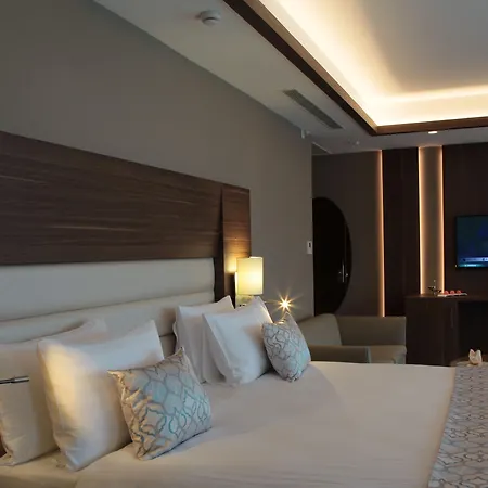 Hotel Bricks