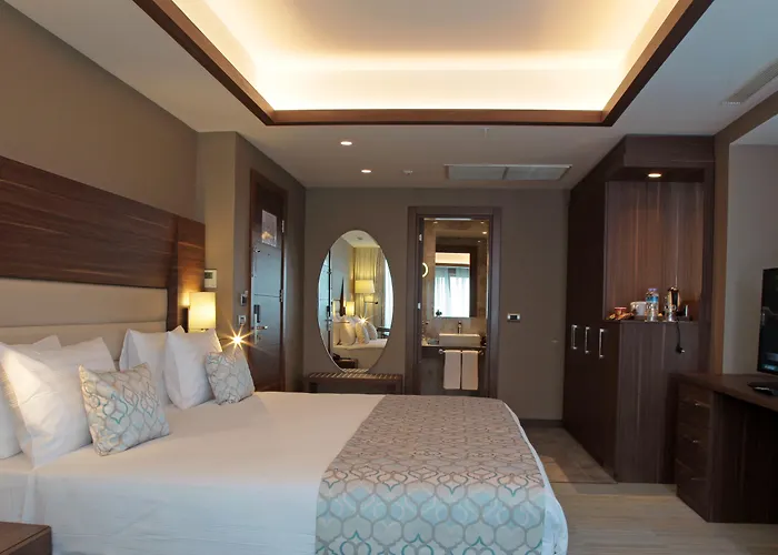 Bricks Отель 5*